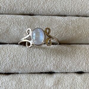 Sterling Silver Moonstone Ring